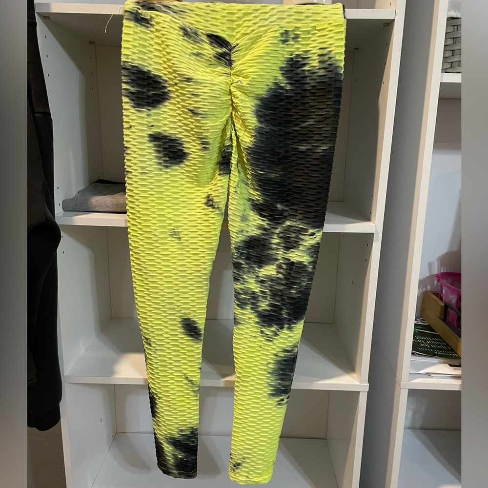 Scrunch Booty Workout Leggings